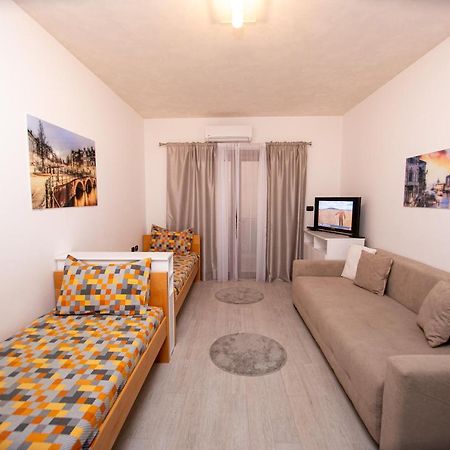 Apartment Studio Premier Rafajlovići Exteriör bild