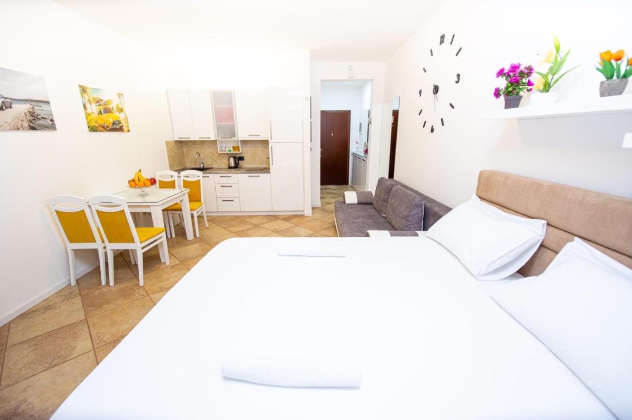 Apartment Studio Premier Rafajlovići Exteriör bild