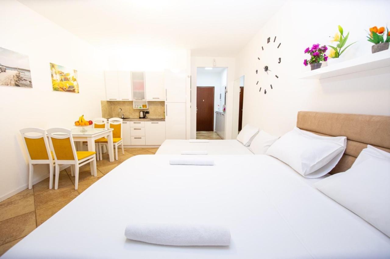 Apartment Studio Premier Rafajlovići Exteriör bild