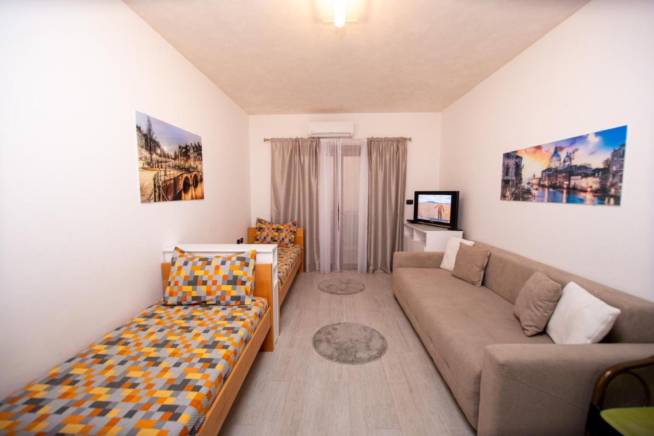 Apartment Studio Premier Rafajlovići Exteriör bild