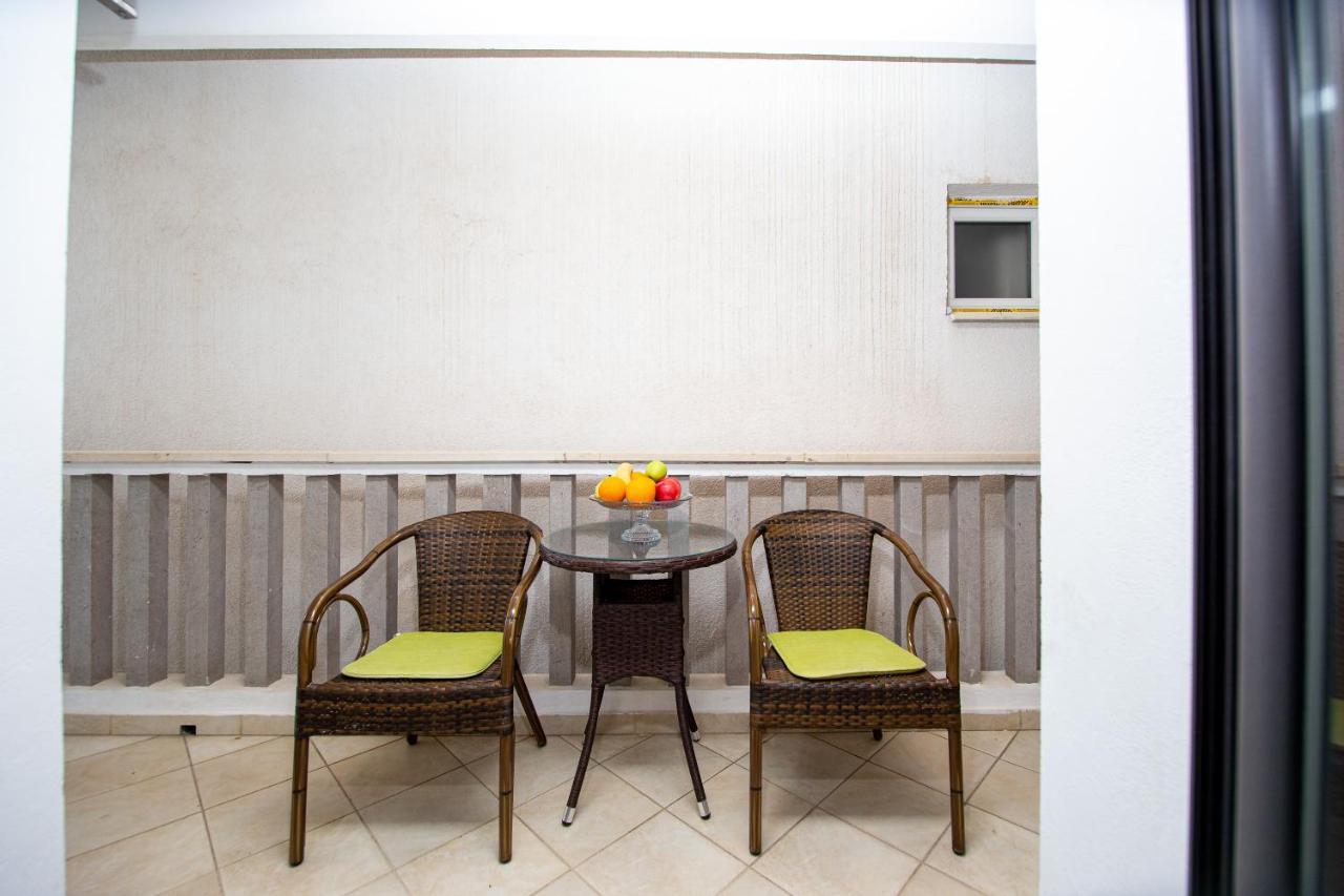 Apartment Studio Premier Rafajlovići Exteriör bild